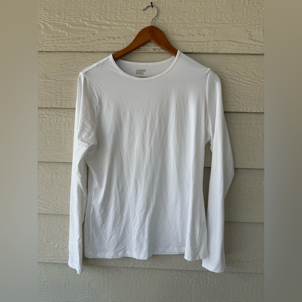 Lands' Ends Women’s Long Sleeved Rash Guard Tee